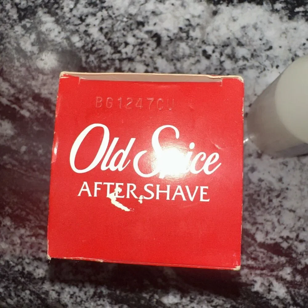 Vintage 1997 Old Spice Cologne Original Milk Glass 4.25 Oz Bottle Star Lid